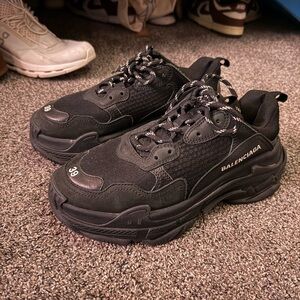 Balenciaga Men's Black Athletic Sneakers